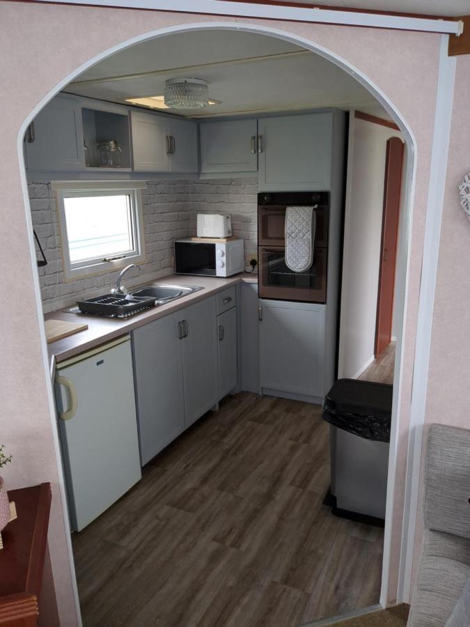 L&g FAMILY HOLIDAYS 8 BERTH CORAL BEACH EMMA MAX 4 ADULTS Ingoldmells Exterior foto