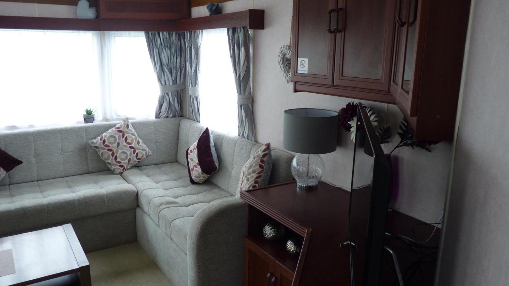 L&g FAMILY HOLIDAYS 8 BERTH CORAL BEACH EMMA MAX 4 ADULTS Ingoldmells Exterior foto